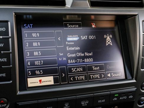 Used 2015 Lexus GX 460 Luxury AWD/4WD image 34