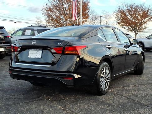 Certified 2023 Nissan Altima 2.5 SV image 3