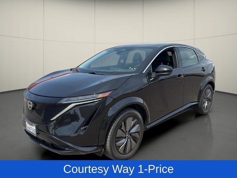 Used 2023 Nissan Ariya FWD image 4