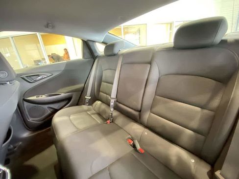 Used 2023 Chevrolet Malibu LT image 24