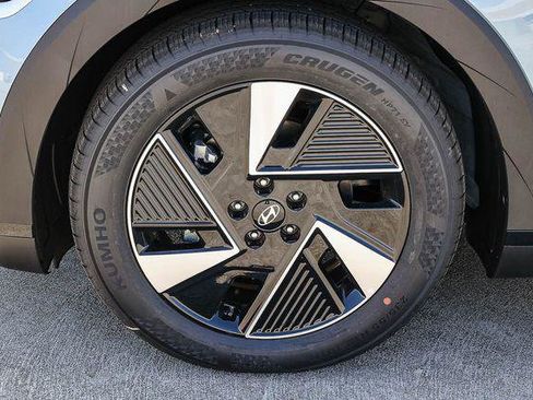 New 2026 Hyundai Ioniq 5 SEL RWD image 9