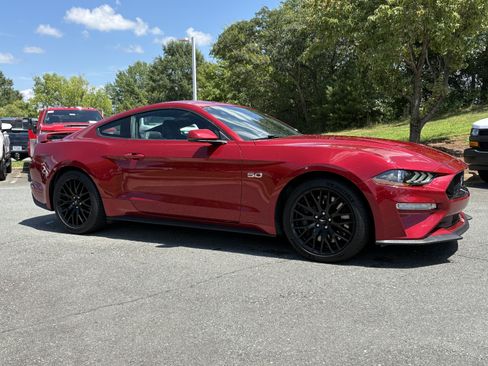 Used 2020 Ford Mustang GT Premium w/ GT Performance Package RWD image 6