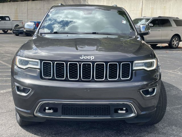 Used 2017 Jeep Grand Cherokee Overland AWD/4WD image 9