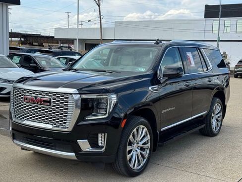 Used 2022 GMC Yukon Denali image 1