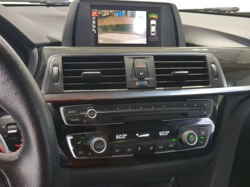 Used 2016 BMW 328i xDrive Sedan AWD/4WD image 32