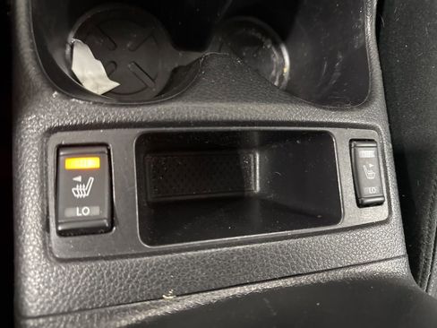 Used 2017 Nissan Rogue SL w/ SL Premium Package FWD image 21