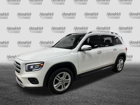 Used 2021 Mercedes-Benz GLB 250 4MATIC image 5