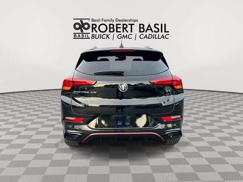Used 2023 Buick Encore GX Select w/ Sport Touring Package FWD image 7