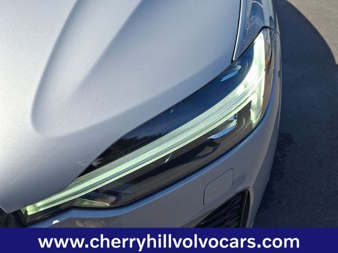 Certified 2025 Volvo XC60 B5 Plus image 10