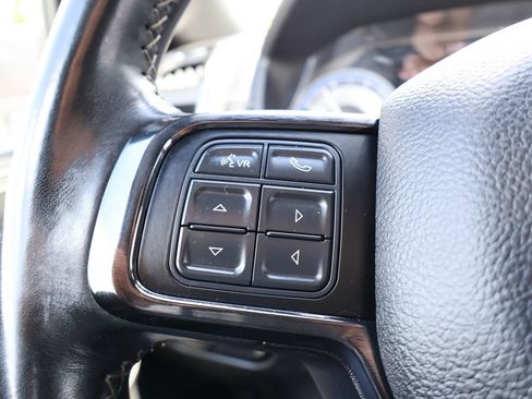 Used 2022 RAM 2500 Limited AWD/4WD image 17