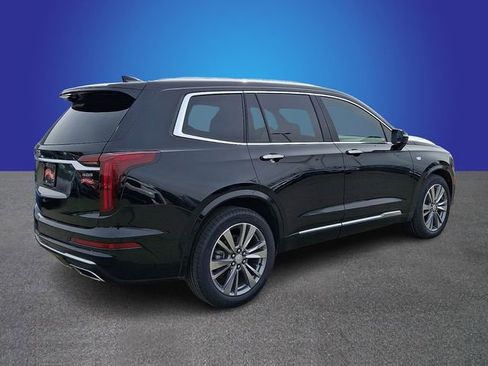 Certified 2022 Cadillac XT6 Premium Luxury w/ Platinum Package image 5