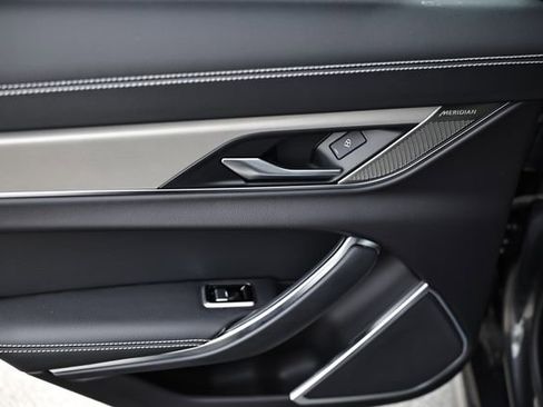 New 2024 Jaguar XF R-Dynamic SE AWD/4WD image 29