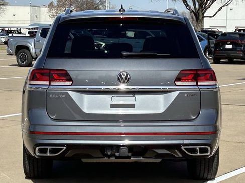 Used 2023 Volkswagen Atlas SEL Premium image 6