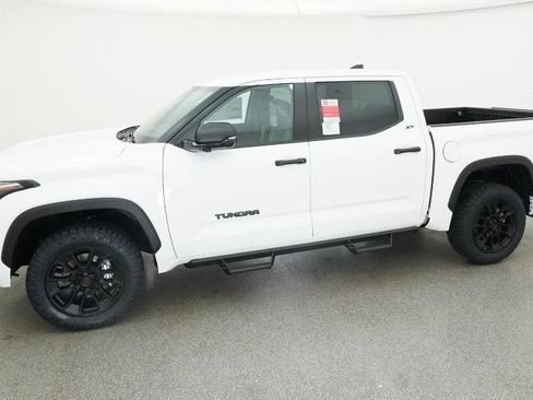 New 2026 Toyota Tundra SR5 AWD/4WD image 21