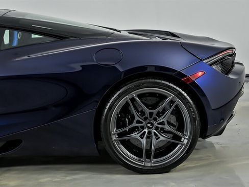 Used 2019 McLaren 720S Performance RWD image 12