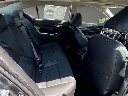New 2026 Nissan Altima 2.5 SV w/ SV Premium Package AWD/4WD image 10