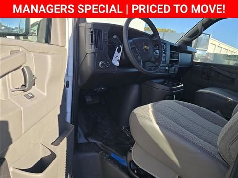 New 2025 Chevrolet Express 3500 w/ Power Convenience Package RWD image 15