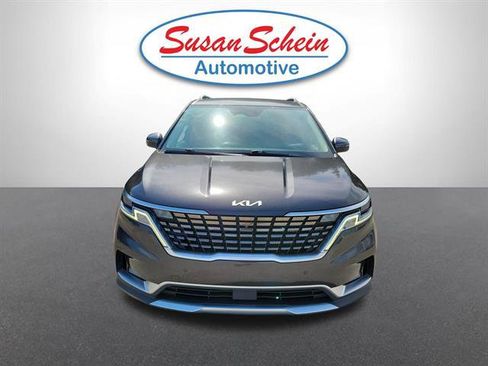 Used 2022 Kia Carnival SX FWD image 21