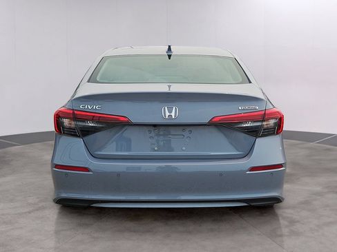 Certified 2024 Honda Civic Touring image 5