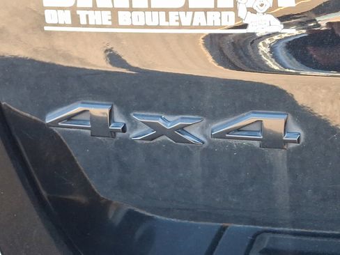 Used 2018 Jeep Grand Cherokee Altitude image 30