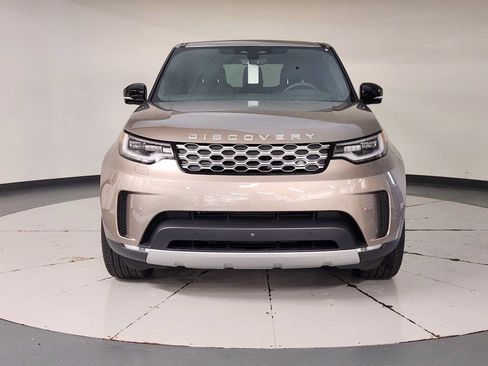 Used 2026 Land Rover Discovery S AWD/4WD image 9