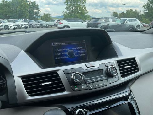 Used 2016 Honda Odyssey EX-L image 21