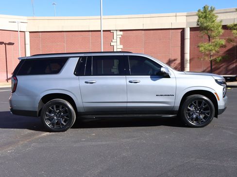 New 2026 Chevrolet Suburban RST w/ Advanced Technology Package image 38