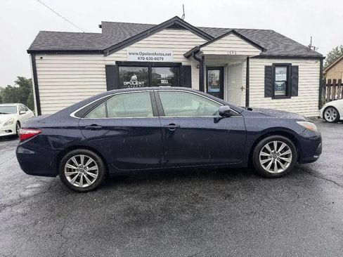 Used 2015 Toyota Camry XLE FWD image 12