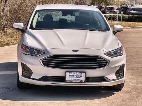 Used 2020 Ford Fusion SE image 7