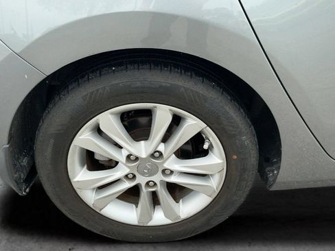 Used 2015 Hyundai Elantra GT FWD image 20