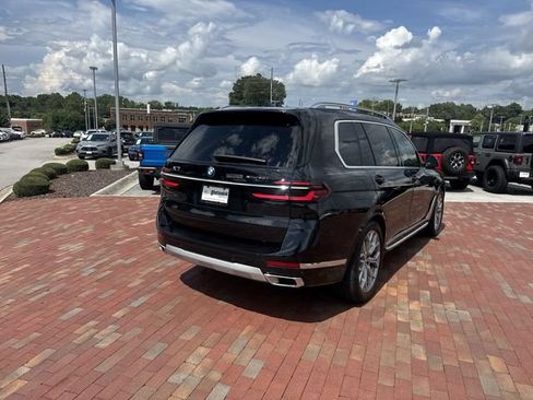 Used 2025 BMW X7 xDrive40i AWD/4WD image 36