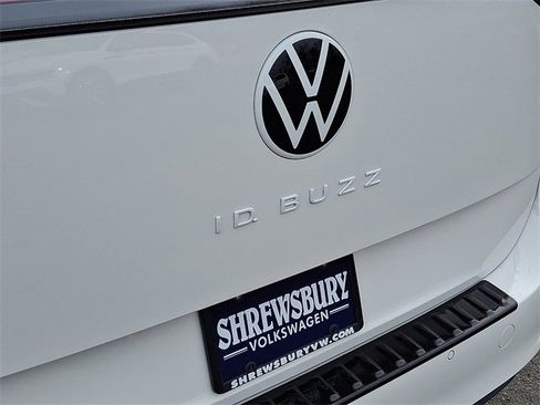 New 2025 Volkswagen ID. Buzz Pro S image 14