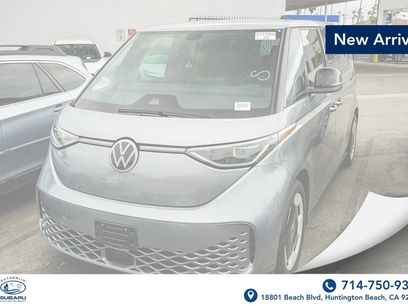Used 2025 Volkswagen ID. Buzz Pro S