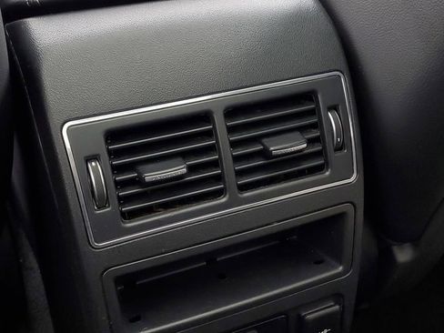 Used 2024 Jaguar F-PACE R-Dynamic S image 33