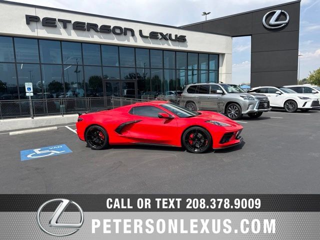Used 2022 Chevrolet Corvette Stingray Premium Conv w/ Battery Protection Package RWD image 1