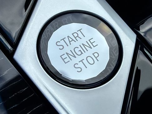 New 2026 BMW X7 xDrive40i w/ Executive Package AWD/4WD image 38