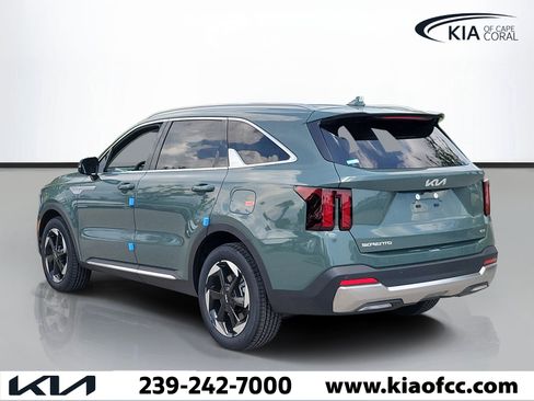 New 2026 Kia Sorento EX FWD image 4
