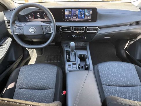Used 2026 Nissan Sentra SV w/ Floor Mat Package FWD image 19