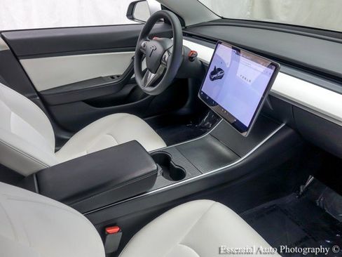 Used 2018 Tesla Model 3 Performance AWD/4WD image 40