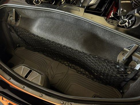 Used 2024 Chevrolet Corvette Stingray Premium Cpe w/ Z51 Performance Package RWD image 33