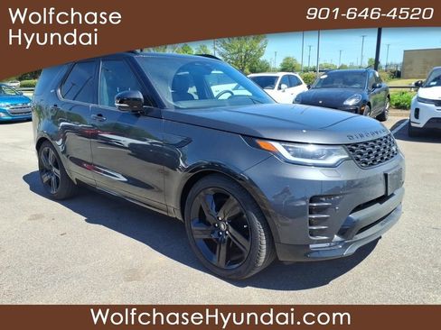 Used 2025 Land Rover Discovery Dynamic SE image 7