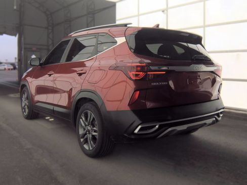 Used 2022 Kia Seltos S FWD image 4