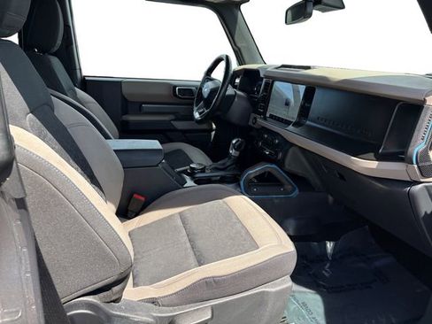 Used 2023 Ford Bronco Wildtrak AWD/4WD image 20