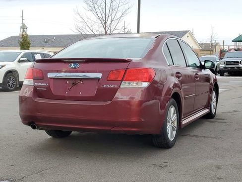 Used 2010 Subaru Legacy 2.5i Premium AWD/4WD image 4
