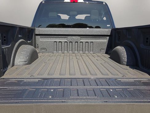 New 2026 Ford F250 XLT w/ XLT Premium Package AWD/4WD image 8
