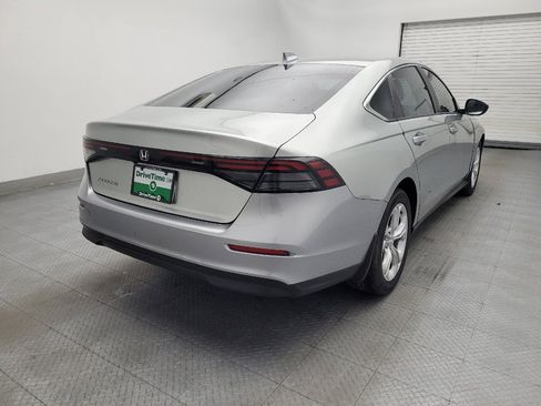 Used 2024 Honda Accord LX image 9