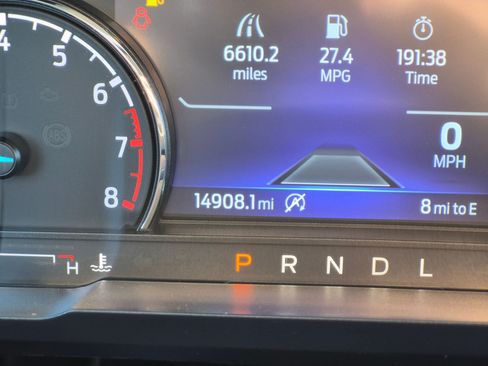 Used 2024 Ford Maverick Lariat w/ FX4 Off-Road Package AWD/4WD image 23