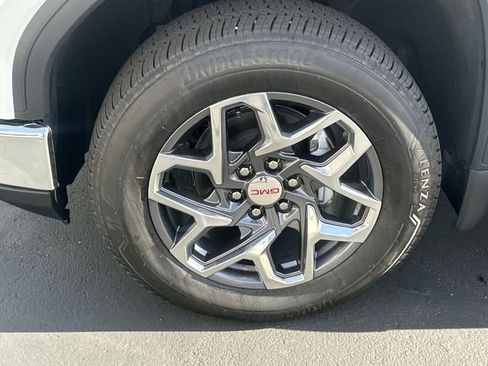 New 2026 GMC Sierra 1500 SLT w/ SLT Premium Package image 34