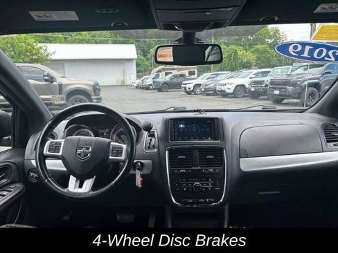 Certified 2019 Dodge Grand Caravan GT FWD image 14