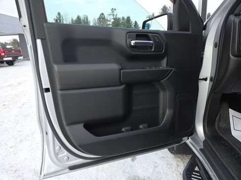 Used 2022 Chevrolet Silverado 1500 Custom Trail Boss w/ LPO, Dark Essentials Package image 38